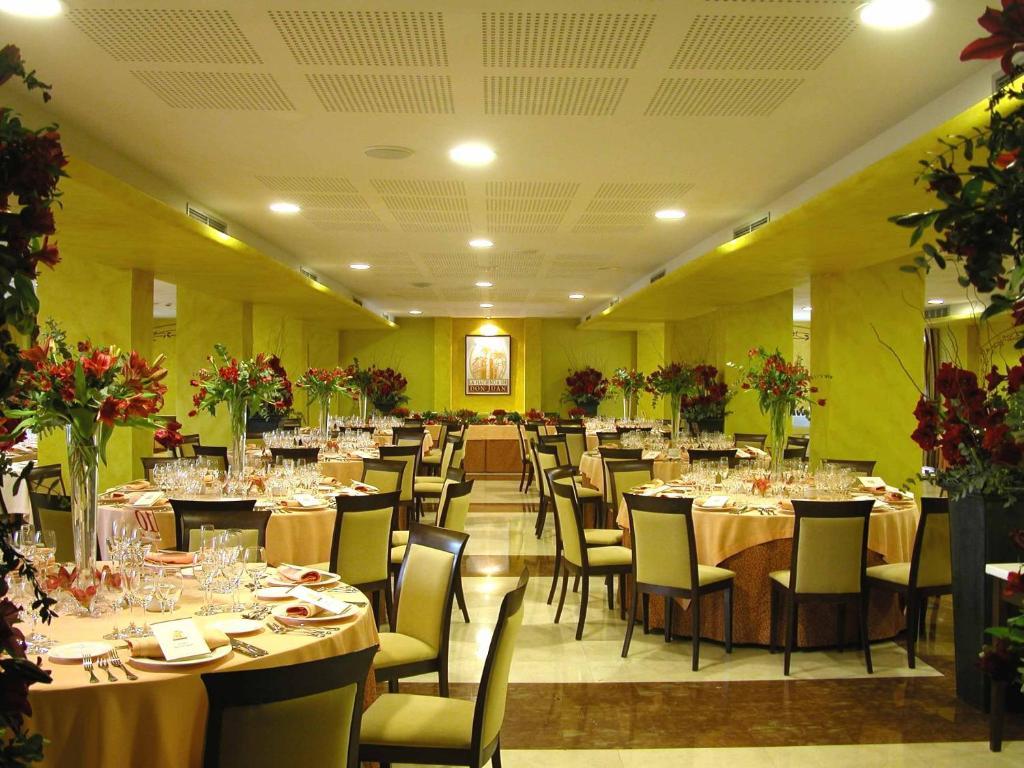 Silken Spa La Hacienda De Don Juan Llanes Luaran gambar